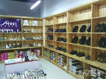 小本创业良机 义乌小商品市场鞋店设备超值转让，拎包入驻即刻开业